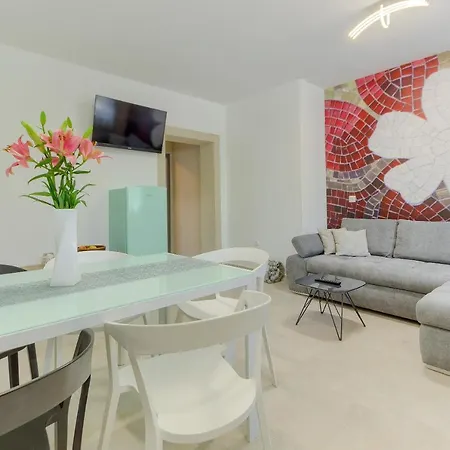 Apartment Bircic Kastela